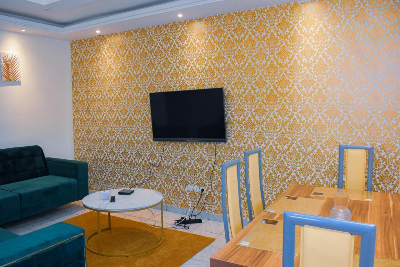 Residence Deluxe Яунде Екстер'єр фото