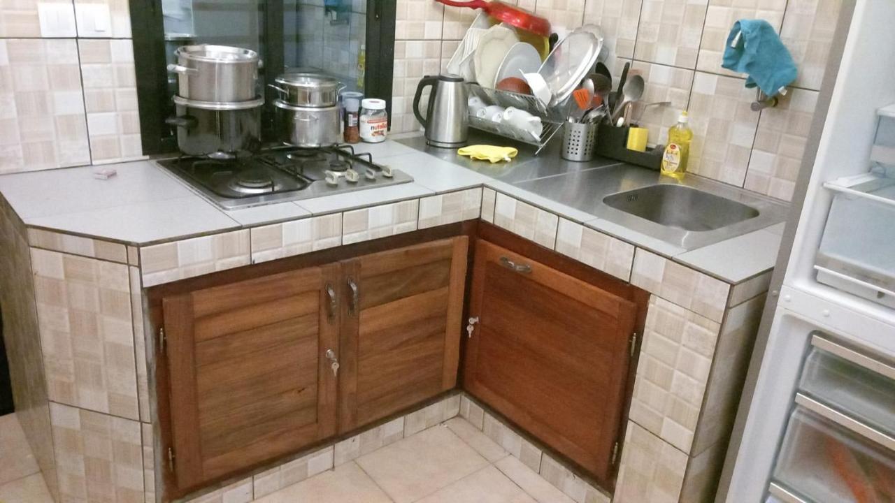 Residence Deluxe Яунде Екстер'єр фото