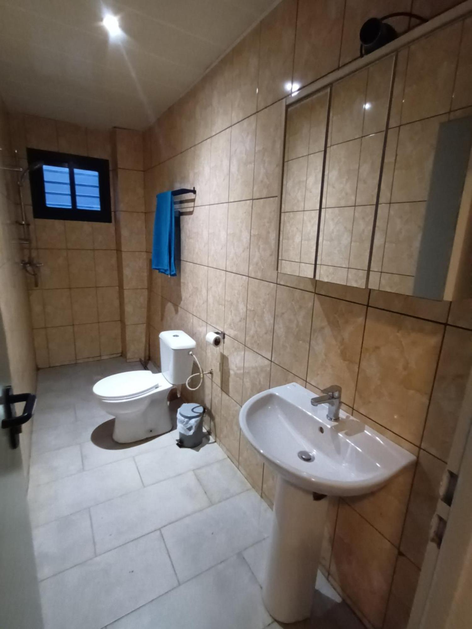 Residence Deluxe Яунде Екстер'єр фото
